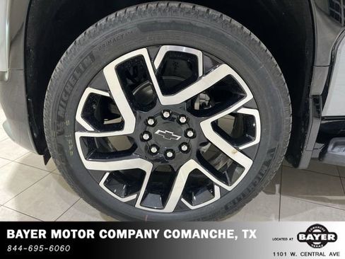 New 2025 Chevrolet Silverado EV RST image 31