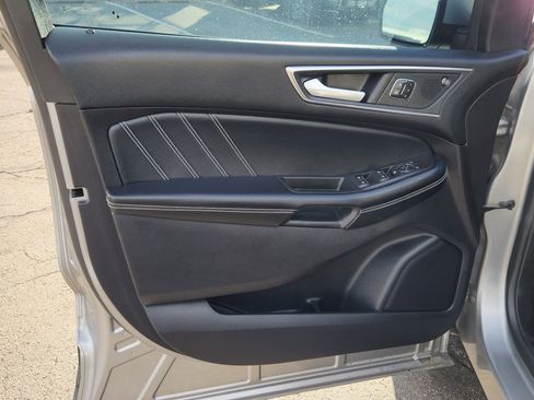 Certified 2022 Ford Edge ST w/ Equipment Group 401A image 24