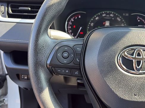Used 2024 Toyota RAV4 LE FWD image 19