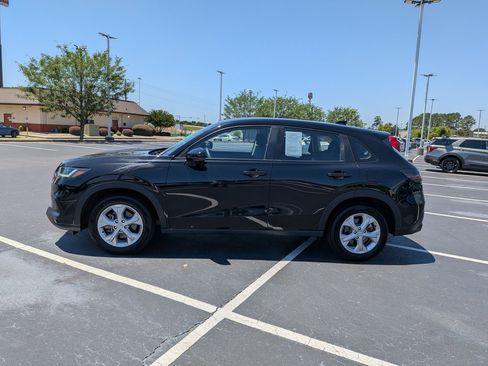 Used 2025 Honda HR-V LX image 6