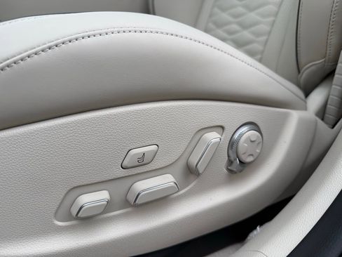 Used 2025 Genesis G80 3.5T Sport Prestige AWD/4WD image 9