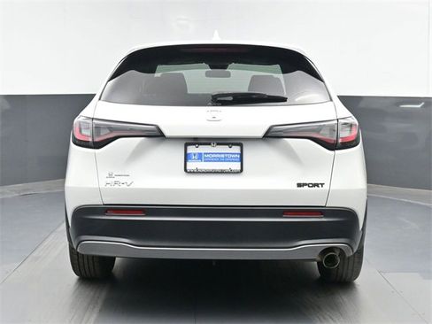 Used 2023 Honda HR-V Sport image 9