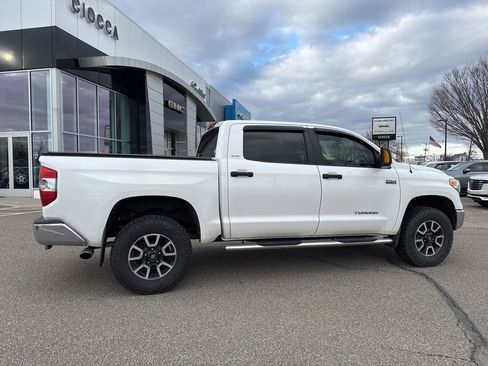 Used 2015 Toyota Tundra SR5 w/ SR5 Upgrade Package image 15