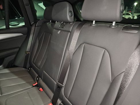 Used 2021 BMW X3 xDrive30i w/ Convenience Package (ZC2) image 15