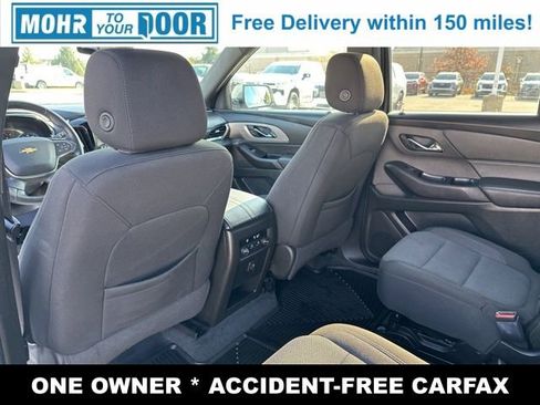 Used 2023 Chevrolet Traverse LT image 31
