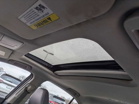 Used 2016 Acura TLX image 13