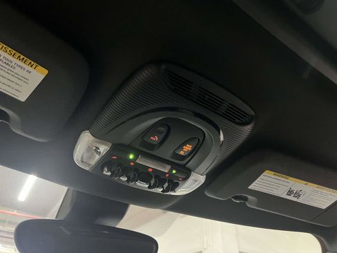 Used 2020 MINI Cooper Countryman S w/ Premium Package image 32