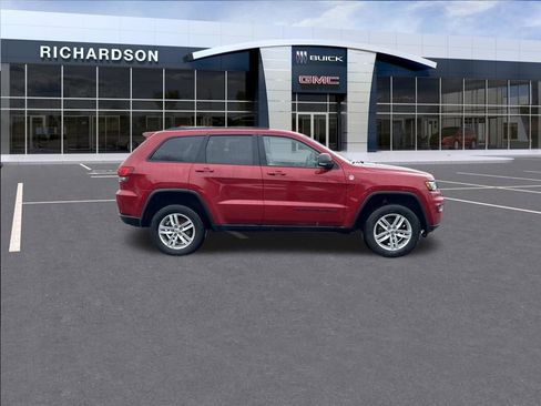 Used 2017 Jeep Grand Cherokee Trailhawk w/ Trailhawk Luxury Group image 6