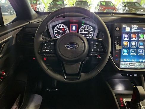 Used 2025 Subaru Forester Premium AWD/4WD image 15