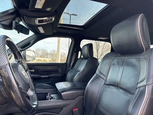 Used 2021 RAM 2500 Limited image 9