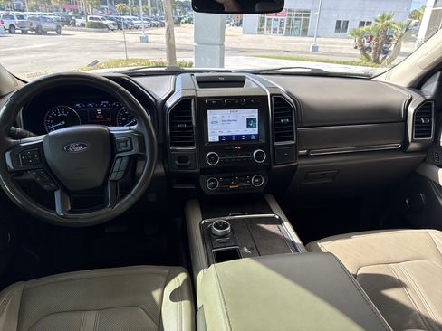 Used 2021 Ford Expedition Limited RWD image 28