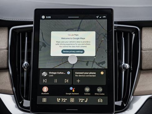 New 2026 Volvo XC90 B6 Plus w/ Protection Package Premier image 22