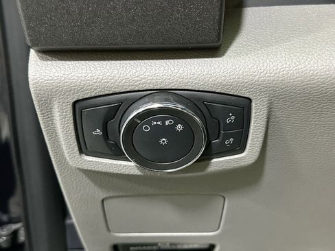 Used 2021 Ford F350 XL w/ Power Equipment Group image 15