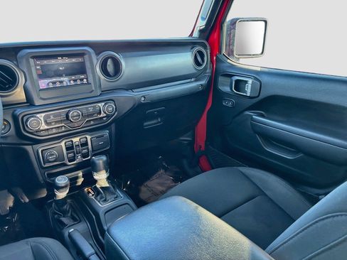 Used 2023 Jeep Gladiator Sport AWD/4WD image 21