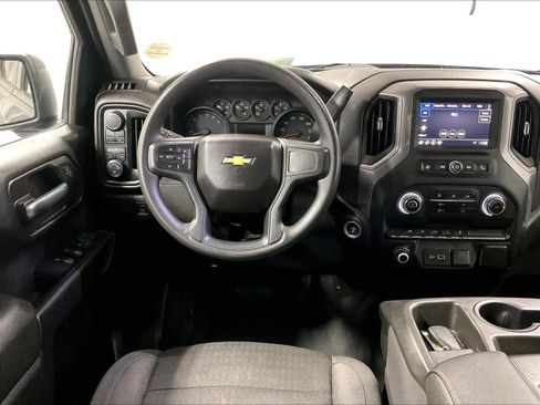 Used 2022 Chevrolet Silverado 1500 Custom image 17