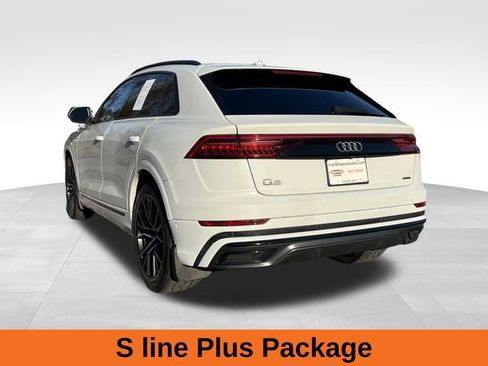 Used 2020 Audi Q8 Prestige image 3