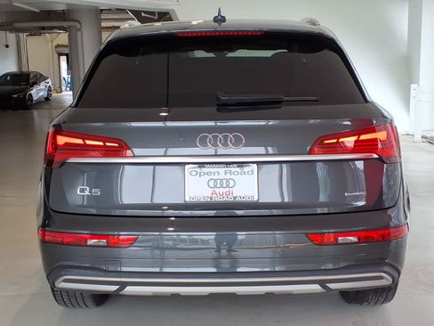 Used 2023 Audi Q5 2.0T Premium w/ Convenience Package AWD/4WD image 5