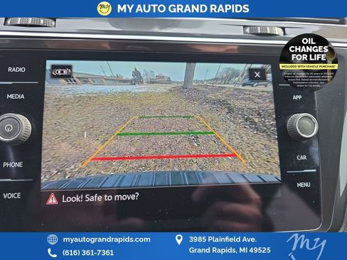 Used 2022 Volkswagen Tiguan SEL R-Line image 22