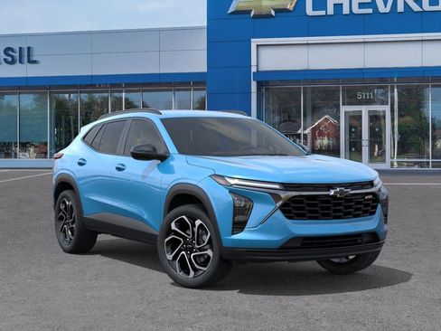 New 2026 Chevrolet Trax RS w/ Driver Confidence Package FWD image 7