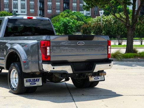 Used 2022 Ford F350 XLT w/ XLT Value Package AWD/4WD image 24