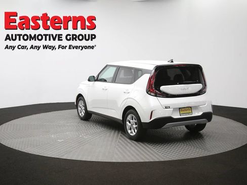 Used 2025 Kia Soul LX FWD image 63