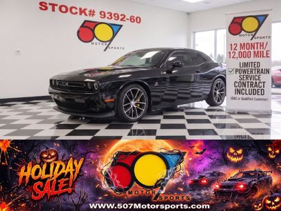 Used 2015 Dodge Challenger R/T Scat Pack w/ Leather Interior Group