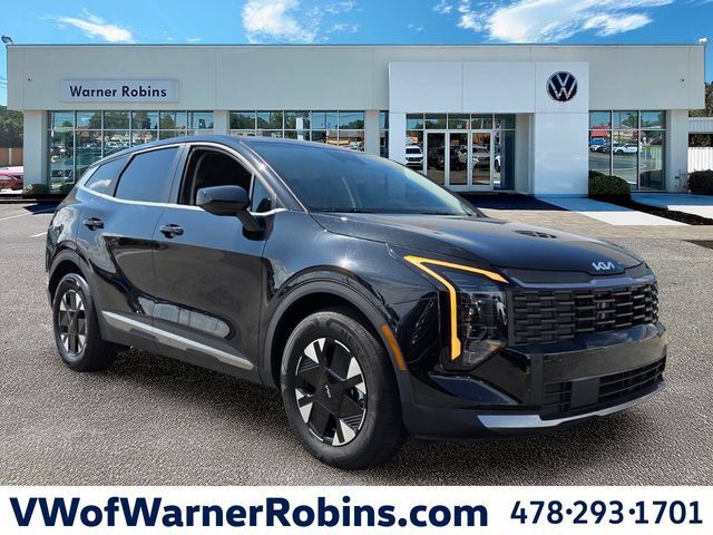 Used 2026 Kia Sportage LX FWD image 1