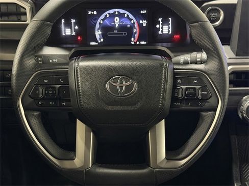 Used 2025 Toyota 4Runner SR5 image 25