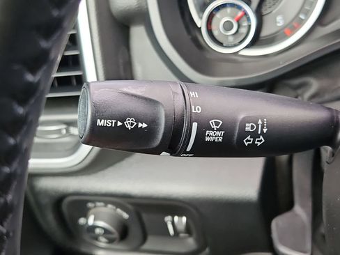 Certified 2021 RAM 1500 Big Horn image 27