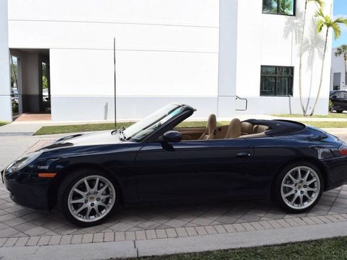 Used 2000 Porsche 911 Carrera 4 image 40