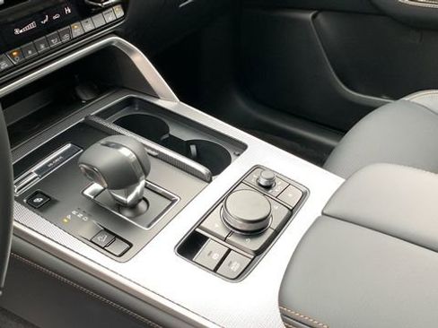 New 2025 MAZDA CX-90 Plug-In Hybrid w/ Preferred image 12