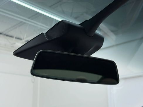 Used 2020 Tesla Model X AWD/4WD image 31