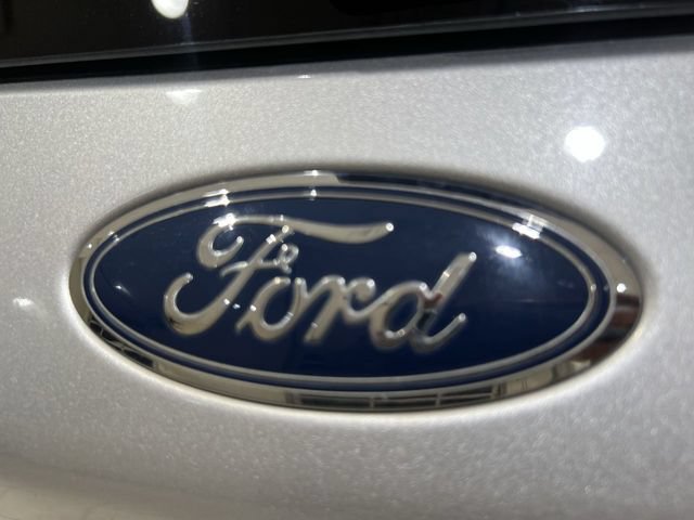 Used 2020 Ford Escape SE FWD image 27