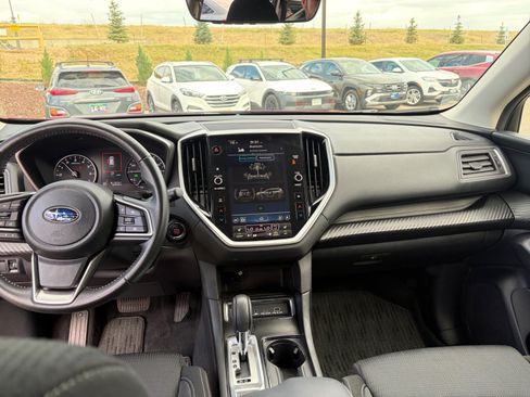 Used 2024 Subaru Ascent Premium w/ Convenience Package AWD/4WD image 19