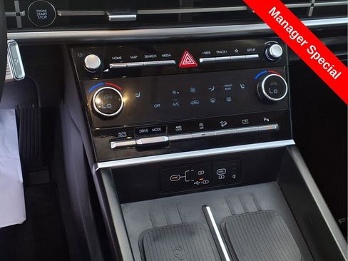 Used 2025 Hyundai Santa Fe XRT AWD/4WD image 7