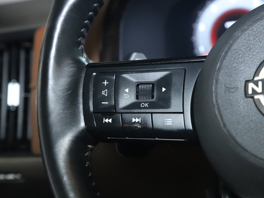 Certified 2023 Nissan Pathfinder Platinum AWD/4WD image 26