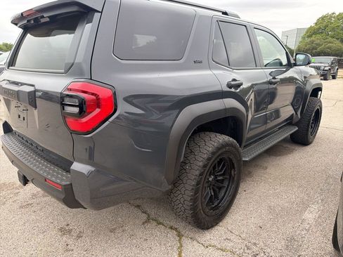 Used 2025 Toyota 4Runner SR5 image 7