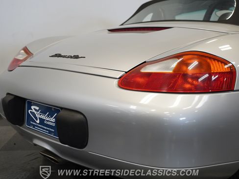 Used 1998 Porsche Boxster RWD image 31