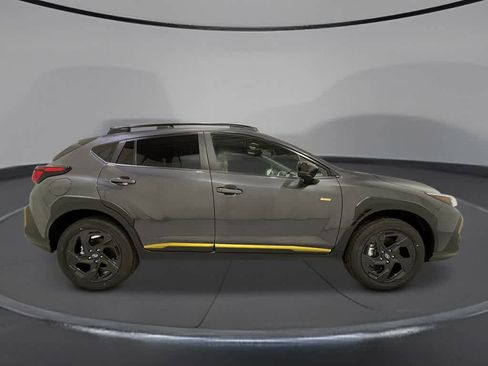 Used 2025 Subaru Crosstrek 2.5i Sport AWD/4WD image 6