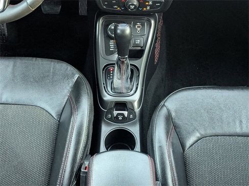 Used 2021 Jeep Compass Trailhawk image 20