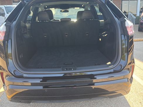 Used 2024 Ford Edge ST-Line AWD/4WD image 5