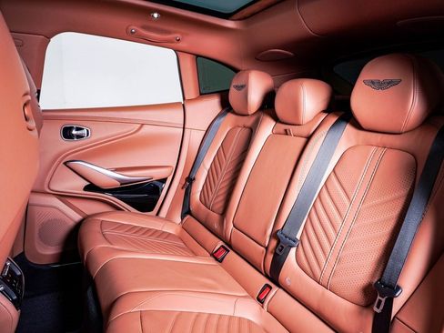 Used 2023 Aston Martin DBX 707 image 18