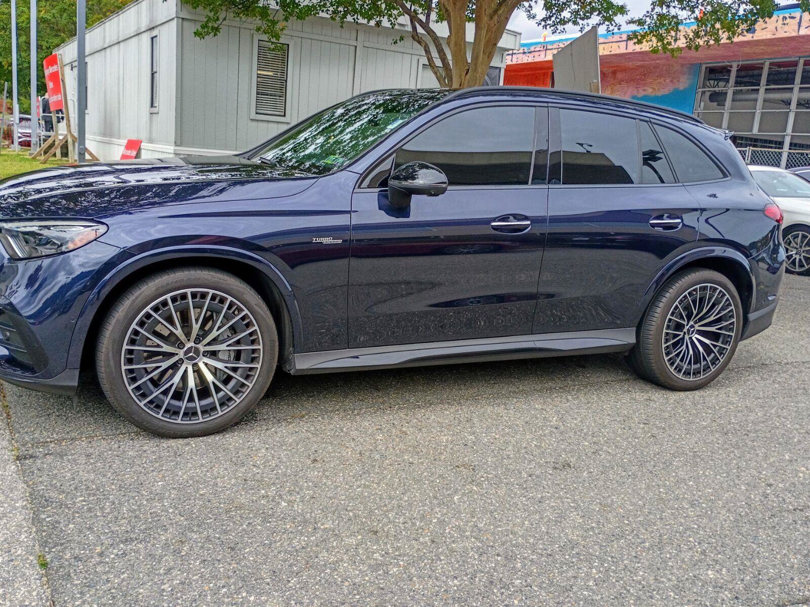 Used 2024 Mercedes-Benz GLC 43 AMG 4MATIC image 2