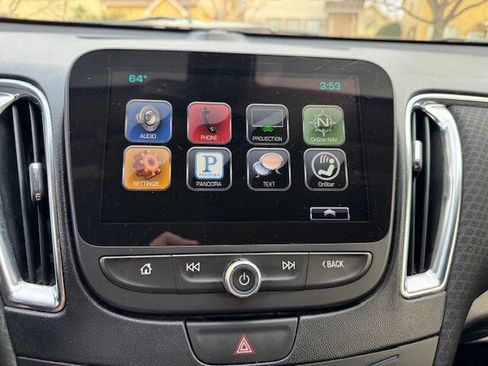 Used 2016 Chevrolet Malibu LT image 42