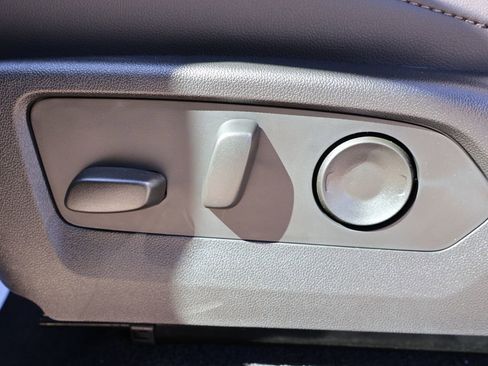 New 2026 Chevrolet Colorado Trail Boss AWD/4WD image 12