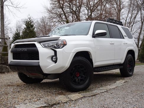Used 2021 Toyota 4Runner TRD Pro image 1