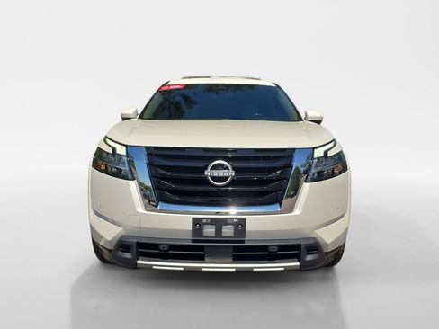 Certified 2023 Nissan Pathfinder SL AWD/4WD image 8
