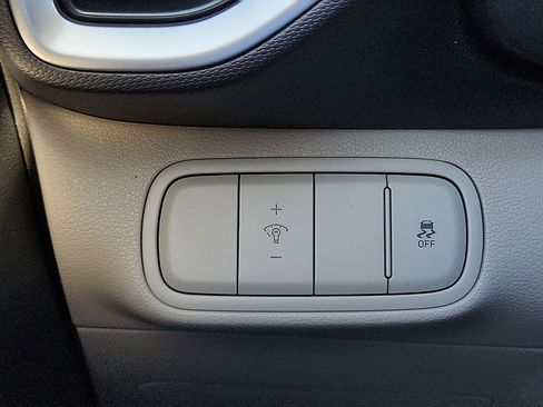 New 2026 Hyundai Venue SEL image 17