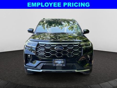New 2026 Ford Explorer Platinum w/ LUX Leather Package AWD/4WD image 8