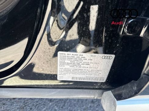 Used 2023 Audi Q5 2.0T Premium w/ Convenience Package AWD/4WD image 37
